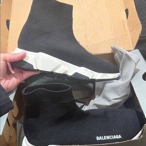 Balenciaga speed runners size 7 w